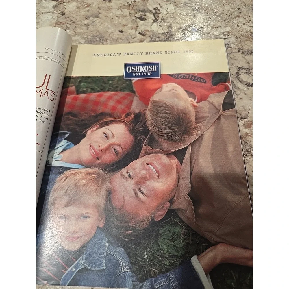 Better‎ Homes and Gardens Magazine December 2003 Love & Joy